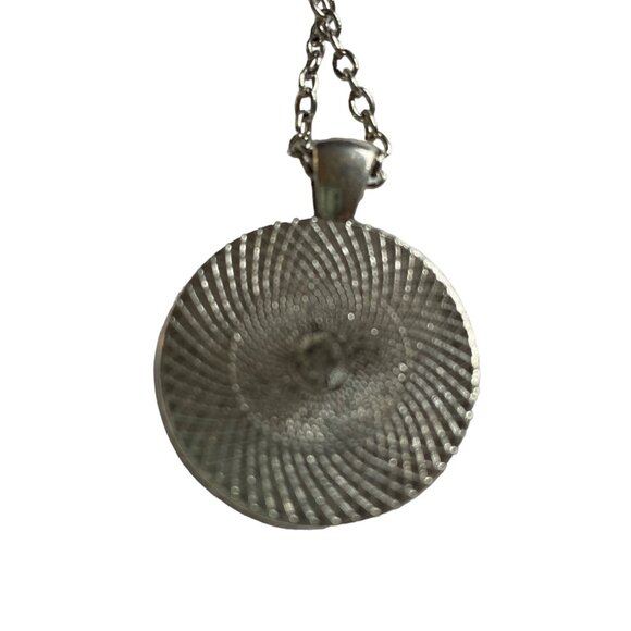 Elvis Presley King of Rock Silver Jewelry Glass Pendent Necklace u - Picture 5 of 5